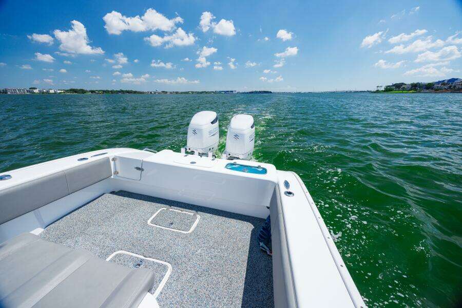 2022 Cape Horn 31 T