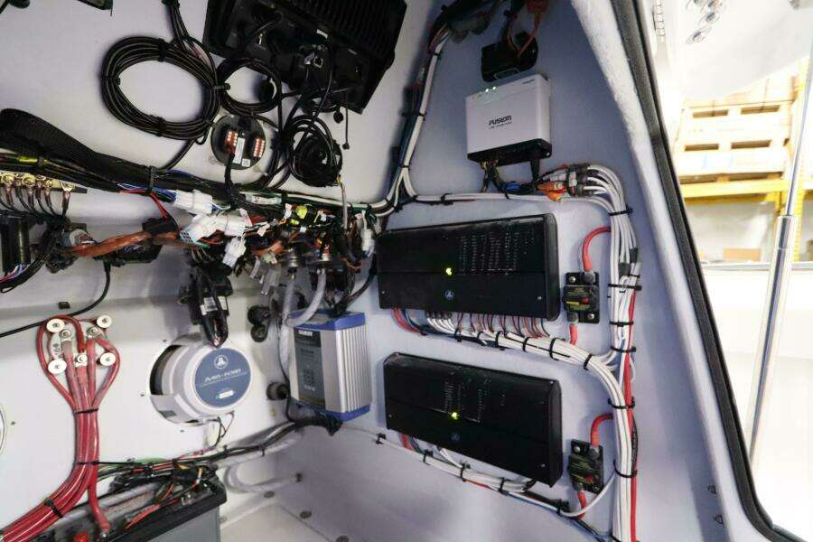 23ft SeaCraft Yacht For Sale