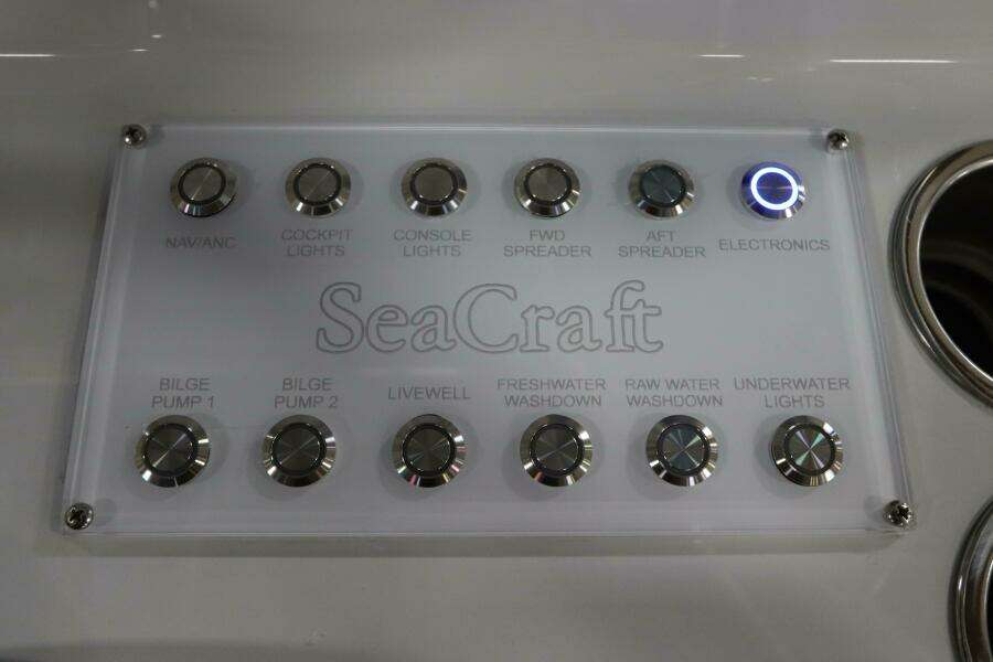 23ft SeaCraft Yacht For Sale