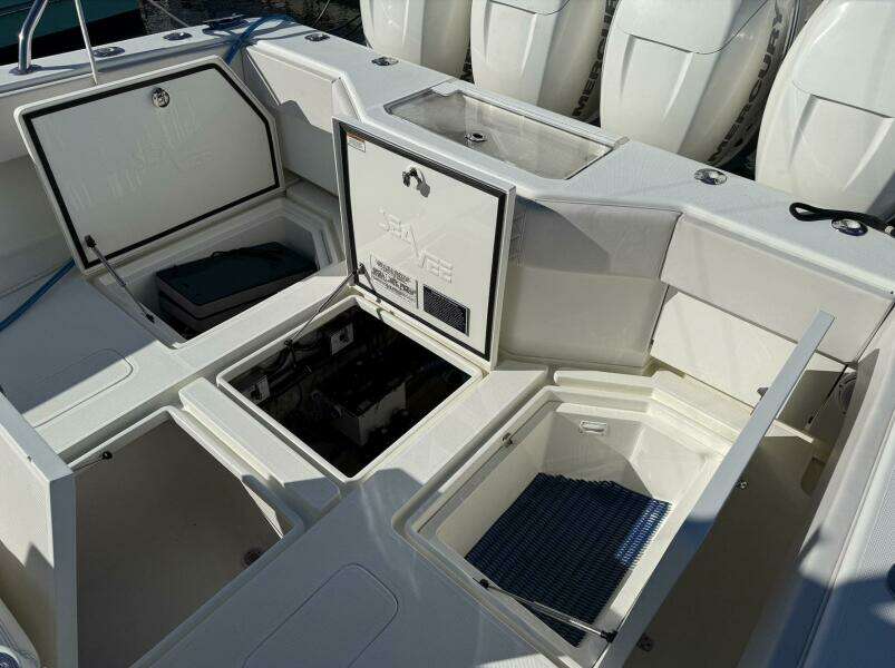 Showtime 39ft SeaVee Yacht For Sale