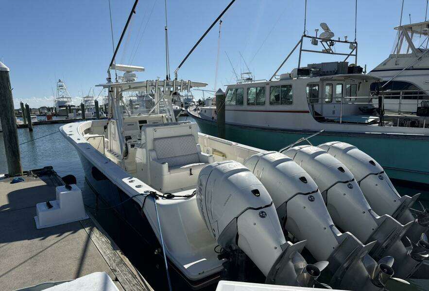 Showtime 39ft SeaVee Yacht For Sale