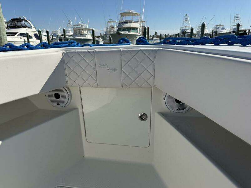 Showtime 39ft SeaVee Yacht For Sale