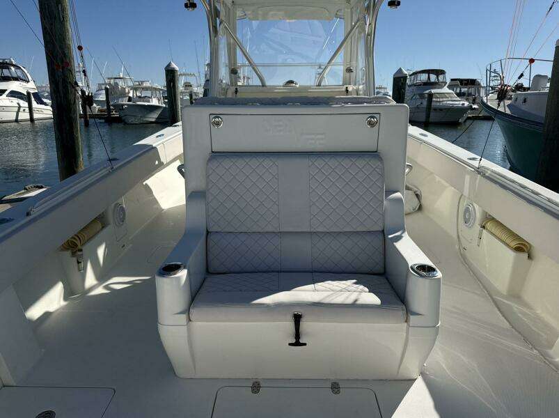 Showtime 39ft SeaVee Yacht For Sale