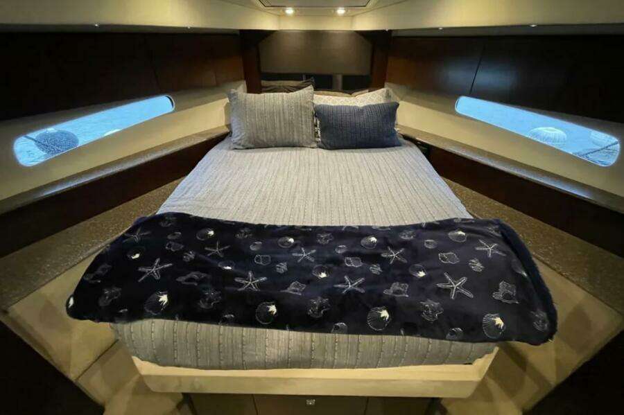48ft Cruisers Yachts Yacht For Sale