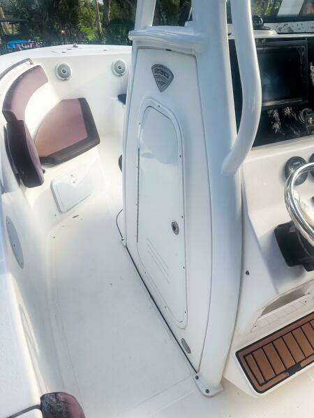 23ft Tidewater Yacht For Sale