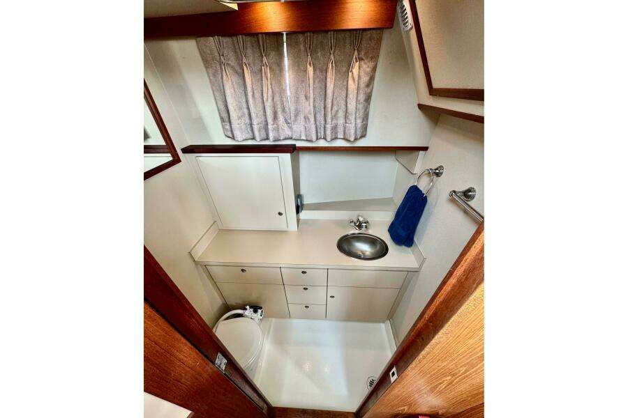 Rosie McLane 46ft Westcoast Yacht For Sale