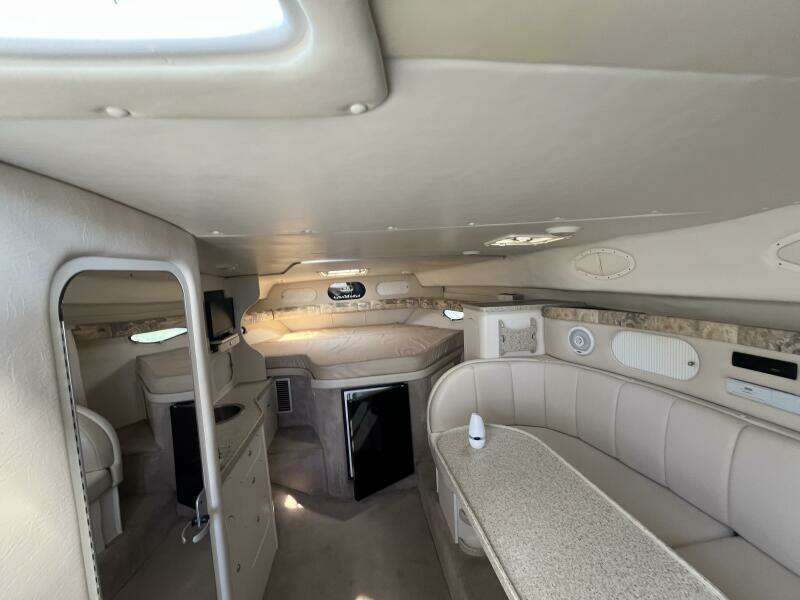 Si Caro 37ft Rinker Yacht For Sale