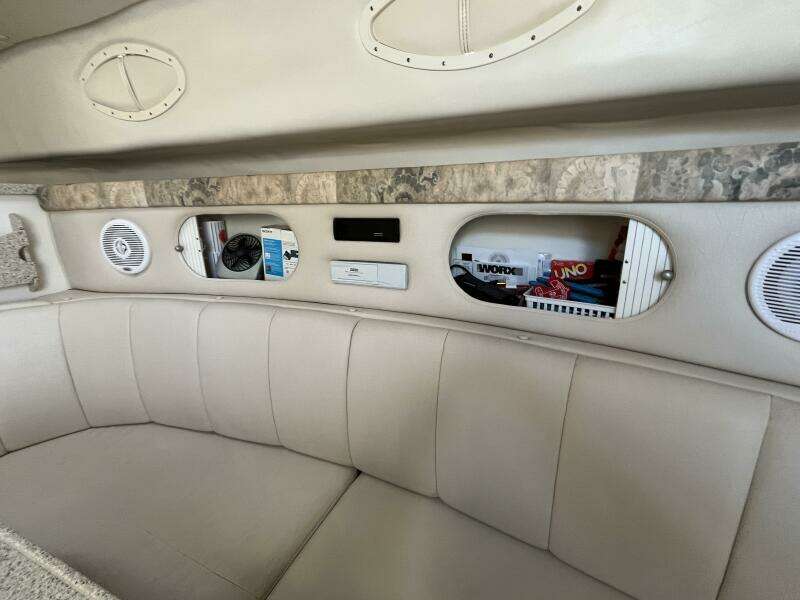 Si Caro 37ft Rinker Yacht For Sale