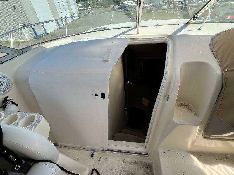 Si Caro 37ft Rinker Yacht For Sale