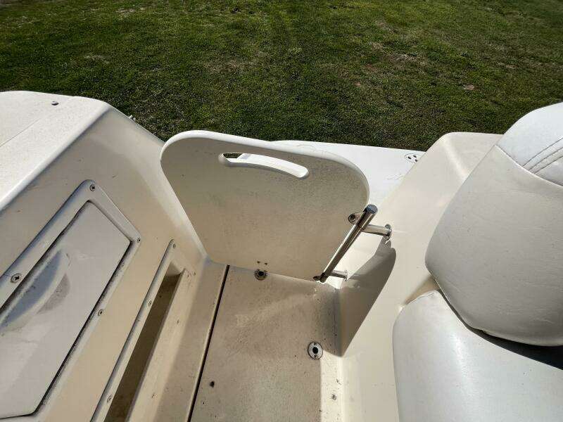 Si Caro 37ft Rinker Yacht For Sale