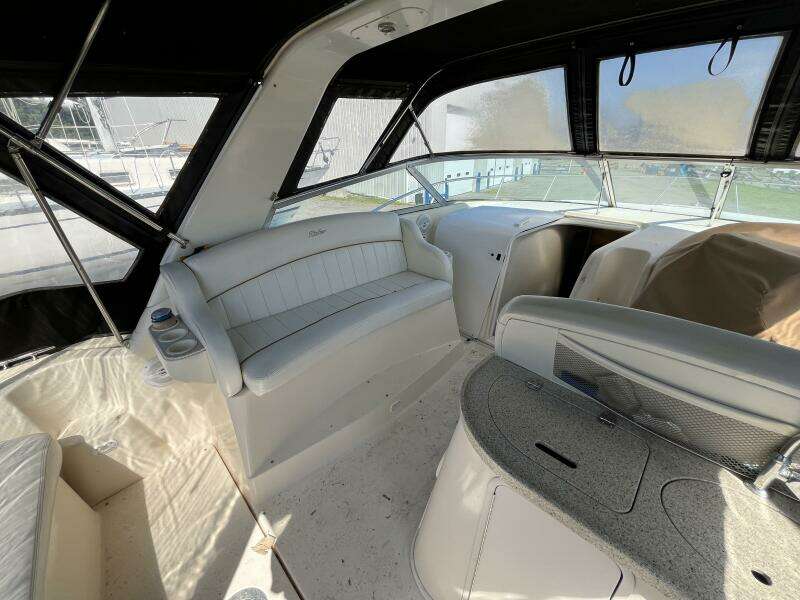 Si Caro 37ft Rinker Yacht For Sale