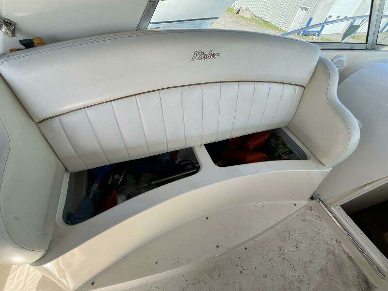Si Caro 37ft Rinker Yacht For Sale