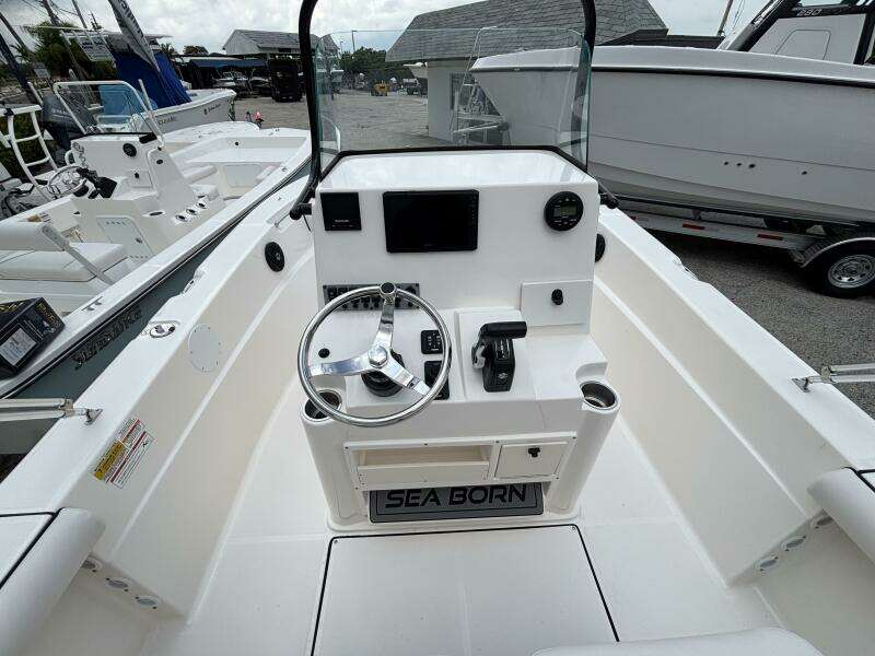 21ft Sea Born Yacht For Sale