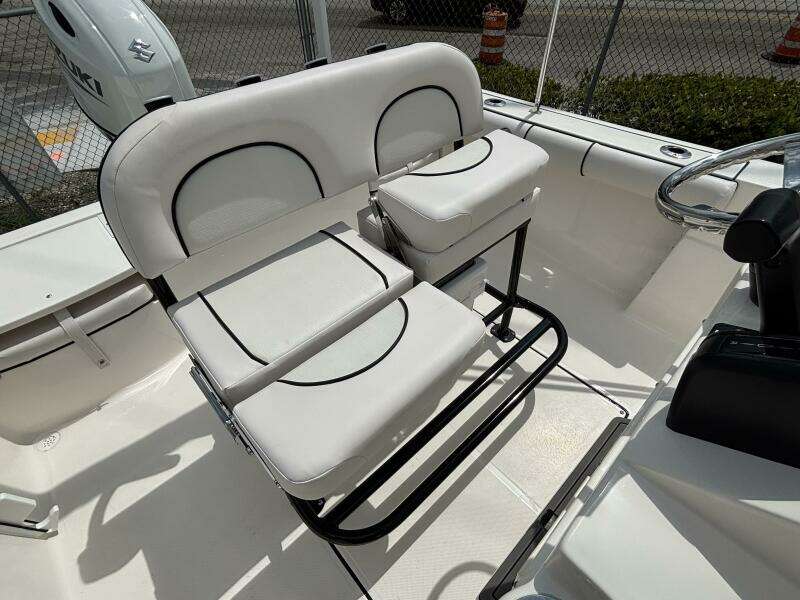 21ft Sea Born Yacht For Sale