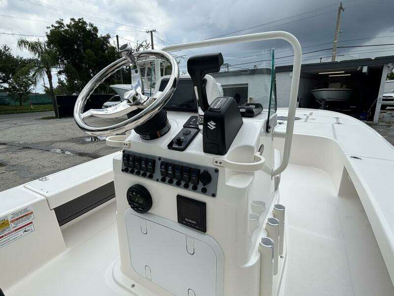 19ft Spyder Yacht For Sale