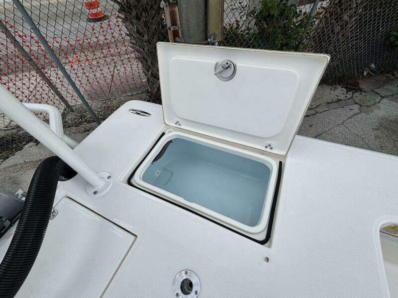 19ft Spyder Yacht For Sale