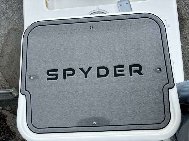 19ft Spyder Yacht For Sale
