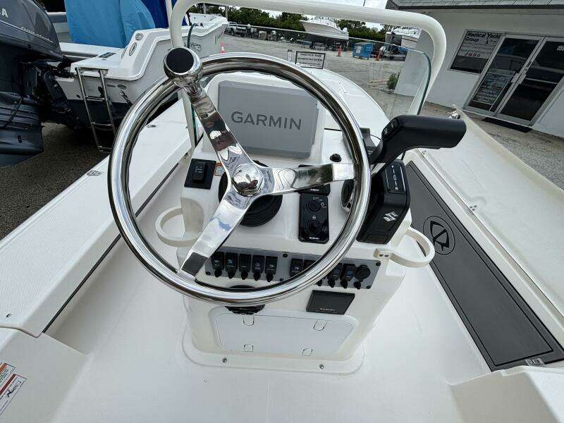 19ft Spyder Yacht For Sale