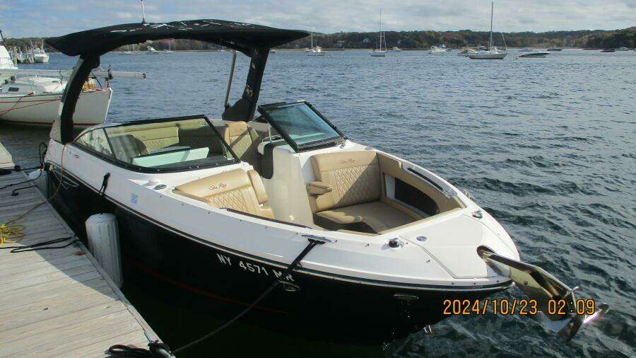 25ft Sea Ray Yacht For Sale