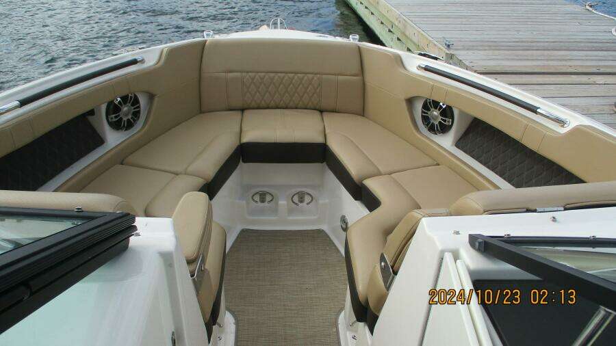 25ft Sea Ray Yacht For Sale