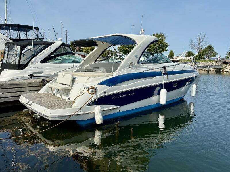 34ft Crownline Yacht For Sale