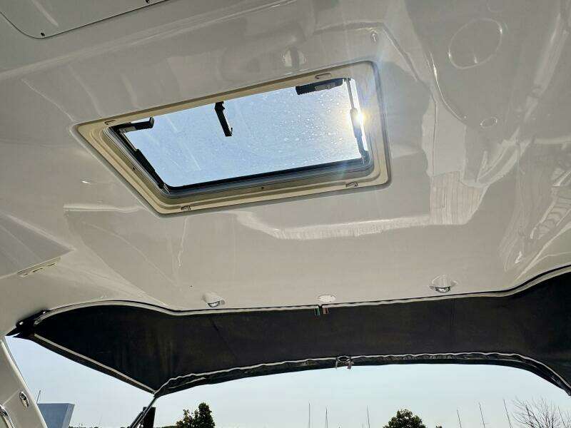 34ft Crownline Yacht For Sale