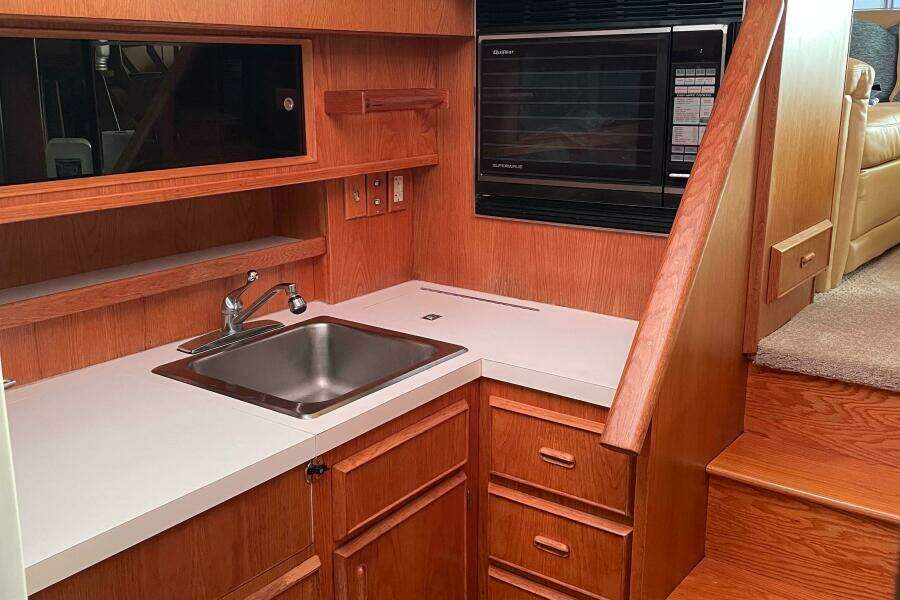 42ft Bertram Yacht For Sale