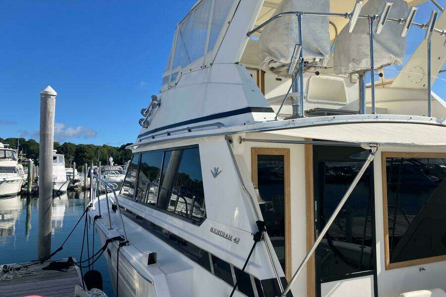 42ft Bertram Yacht For Sale