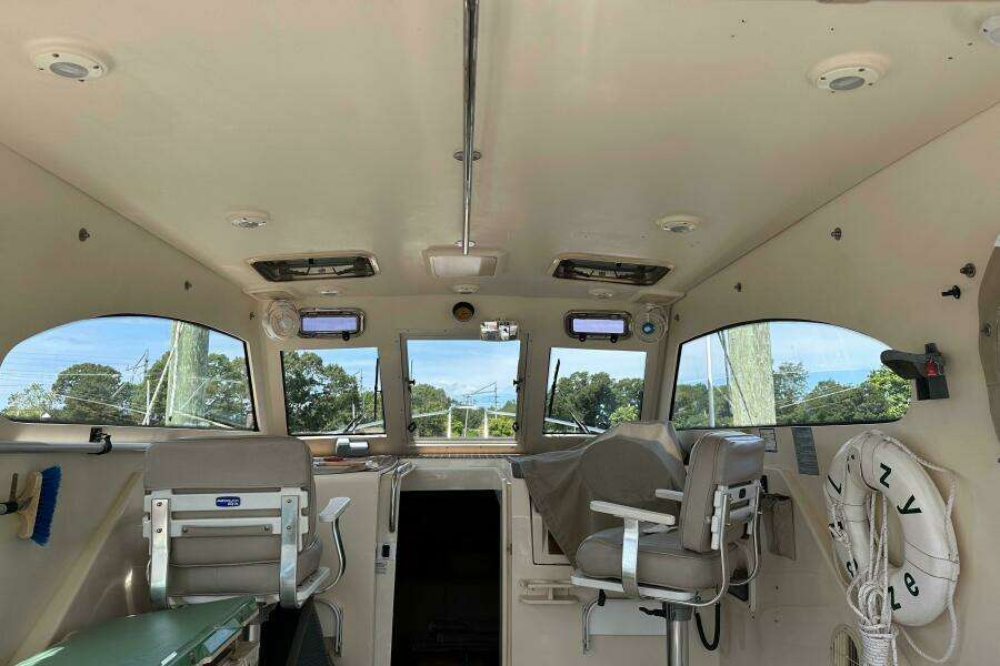 30ft Mainship Yacht For Sale