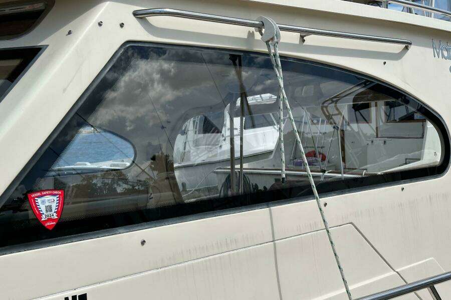 30ft Mainship Yacht For Sale