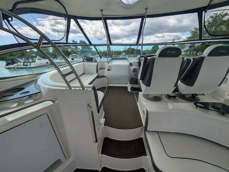 PARADISE 52ft Cruisers Yachts Yacht For Sale