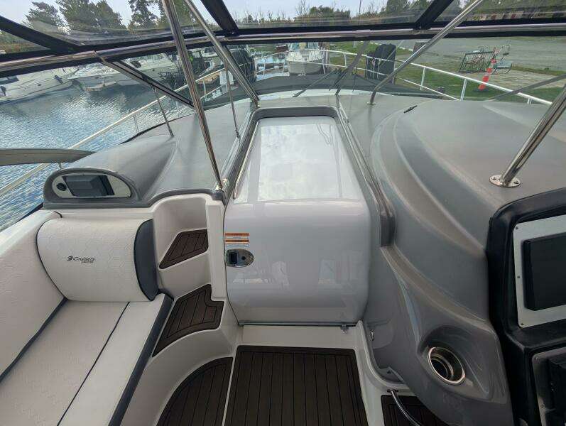 PARADISE 52ft Cruisers Yachts Yacht For Sale