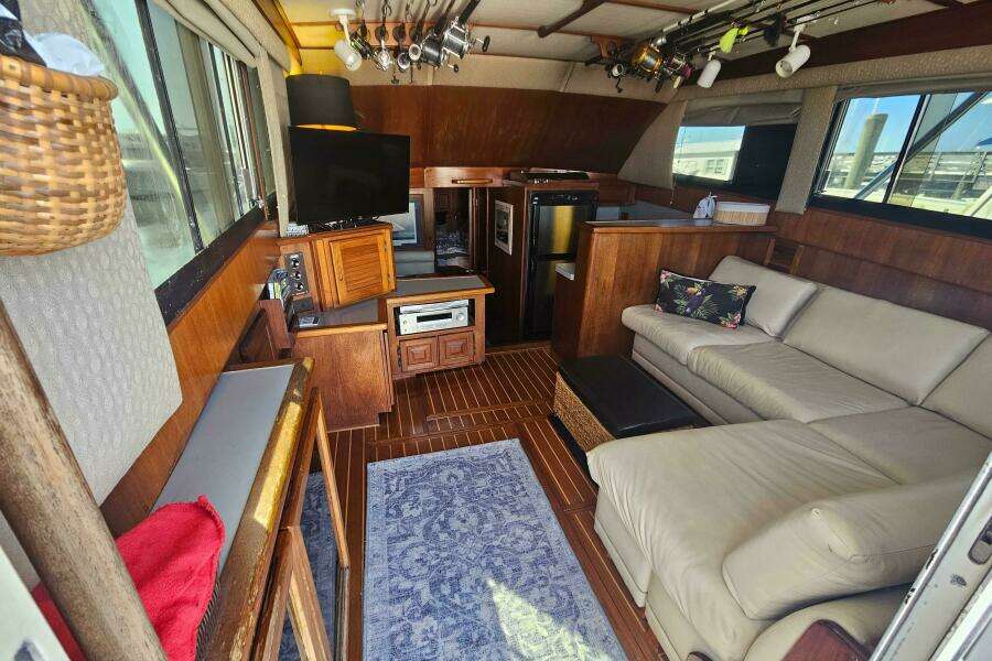 35ft Viking Yacht For Sale