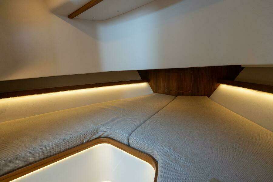 Targa 32 GT Stock 6 32ft Targa Yacht For Sale