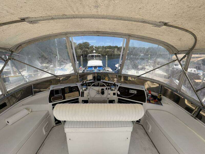 45ft Aquarius Yacht For Sale
