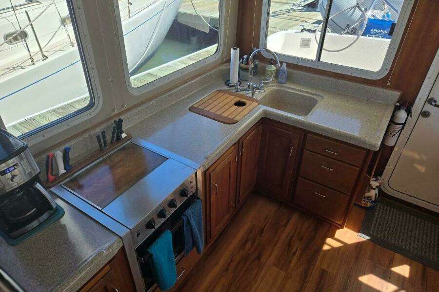 KATIE B 34ft American Tug Yacht For Sale