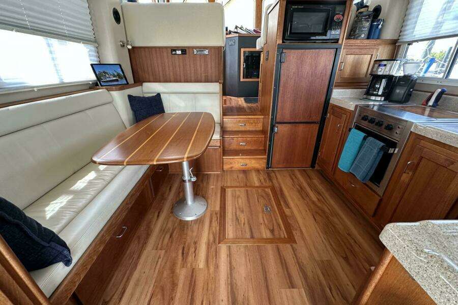 KATIE B 34ft American Tug Yacht For Sale