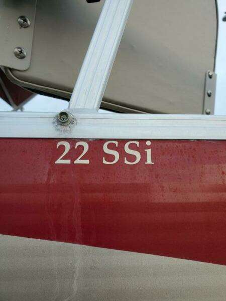 22ft Bennington Yacht For Sale 22ft Bennington Yacht For Sale