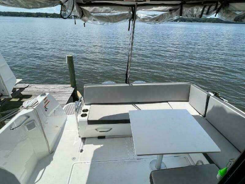 Lydie Ann 29ft Jeanneau Yacht For Sale