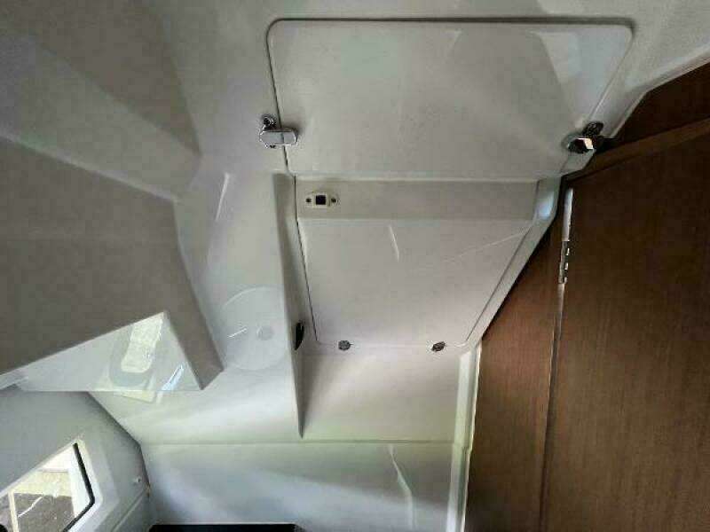 Lydie Ann 29ft Jeanneau Yacht For Sale