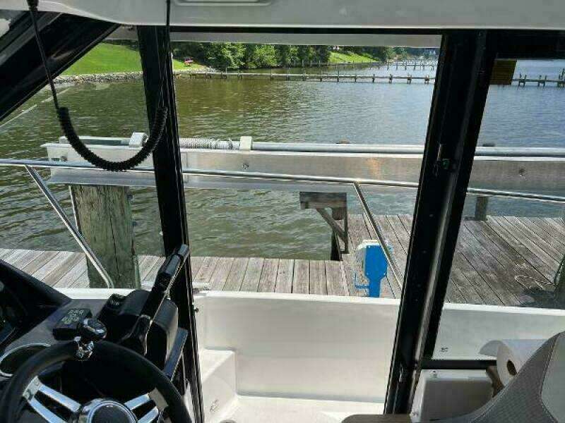 Lydie Ann 29ft Jeanneau Yacht For Sale