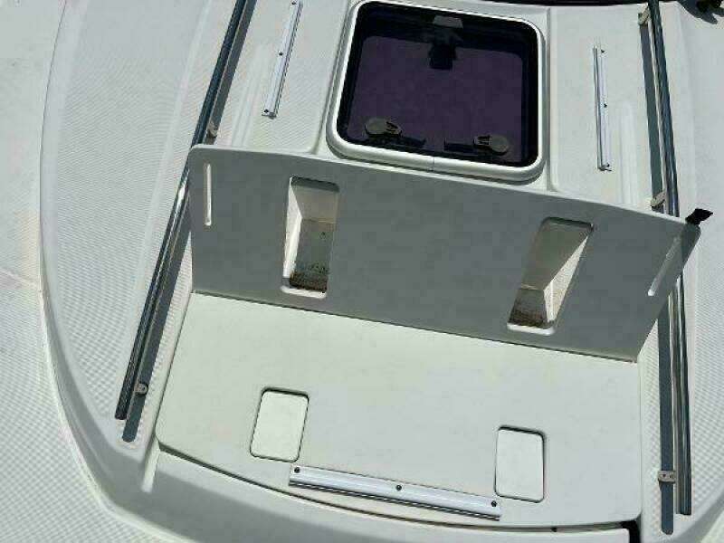 Lydie Ann 29ft Jeanneau Yacht For Sale