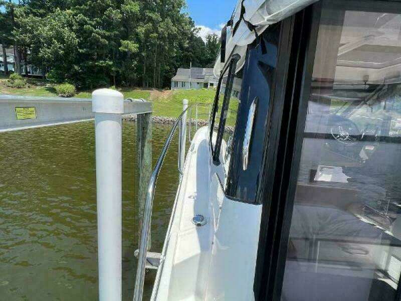 Lydie Ann 29ft Jeanneau Yacht For Sale