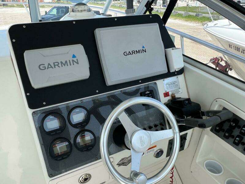 28ft Hydra Sports Yacht For Sale