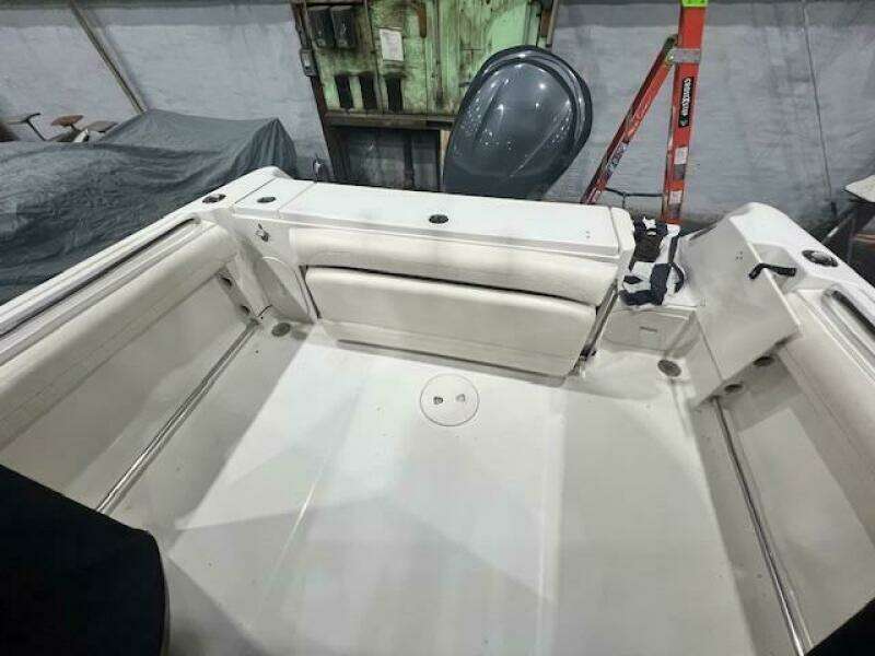 25ft Hydra Sports Yacht For Sale