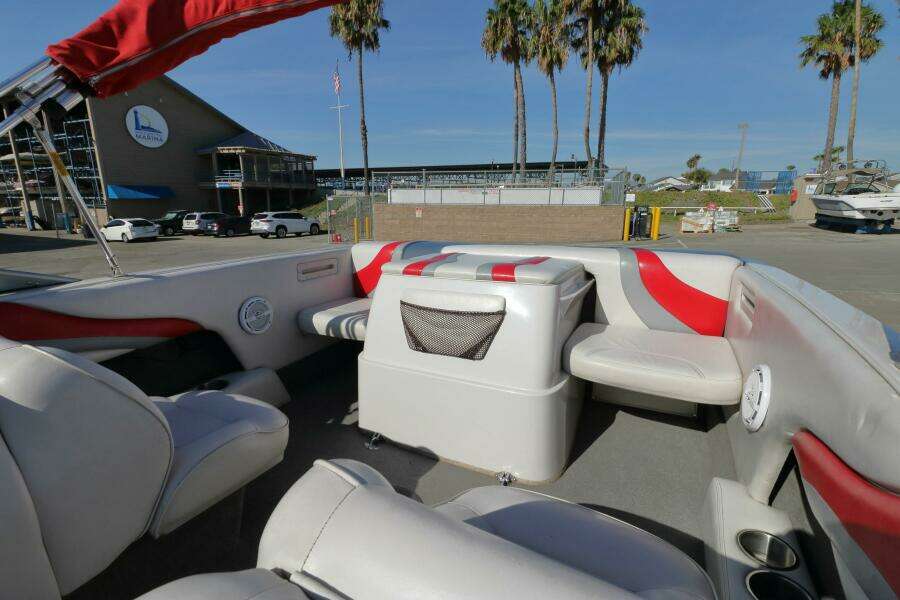 20ft Reinell Yacht For Sale