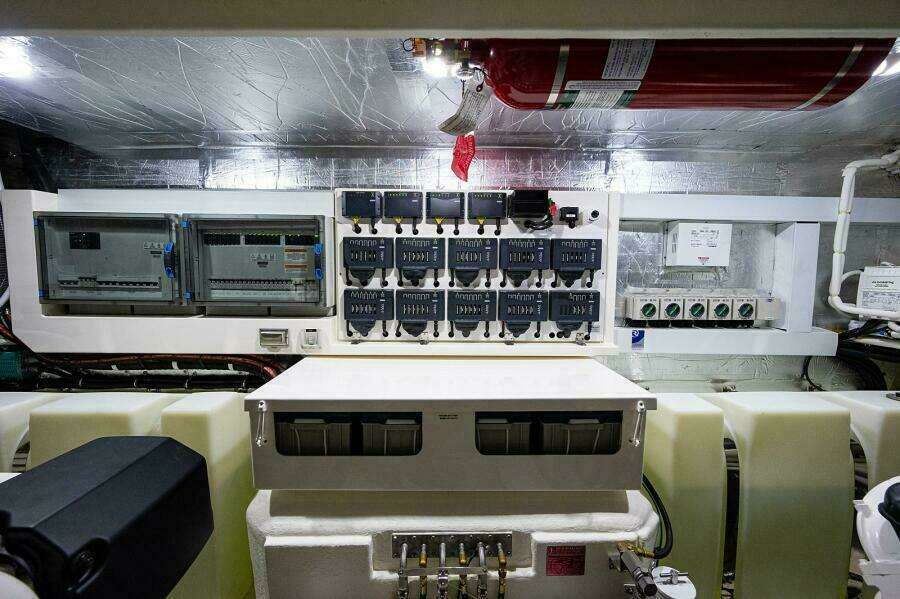Greyhound 54ft Riviera Yacht For Sale