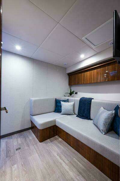 Greyhound 54ft Riviera Yacht For Sale