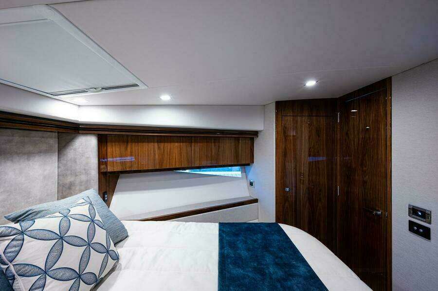 Greyhound 54ft Riviera Yacht For Sale