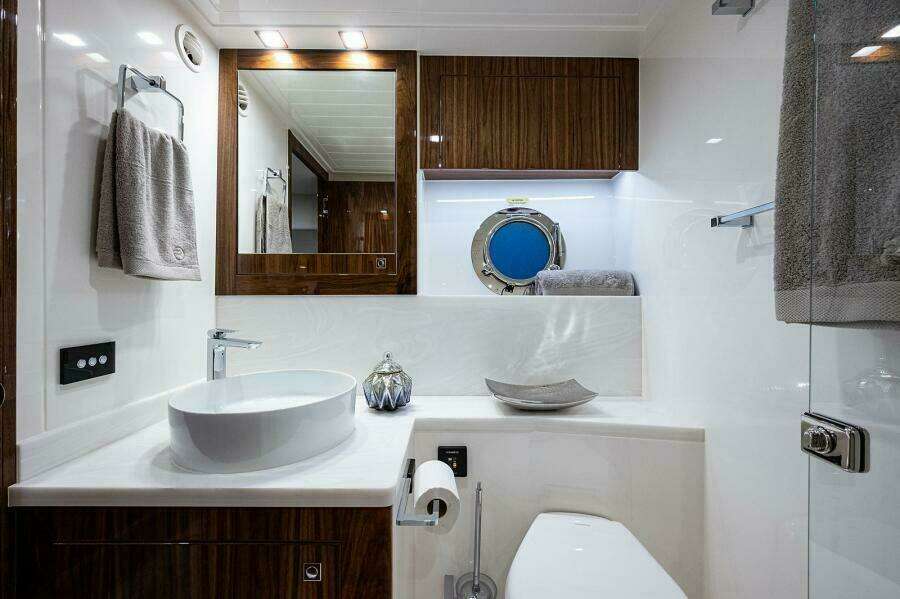 Greyhound 54ft Riviera Yacht For Sale